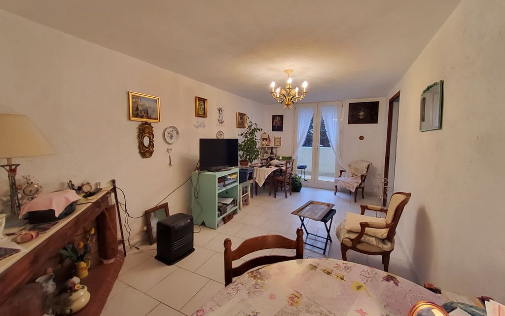 Achat appartement à vendre 2 pièces 42 m² - Cuers