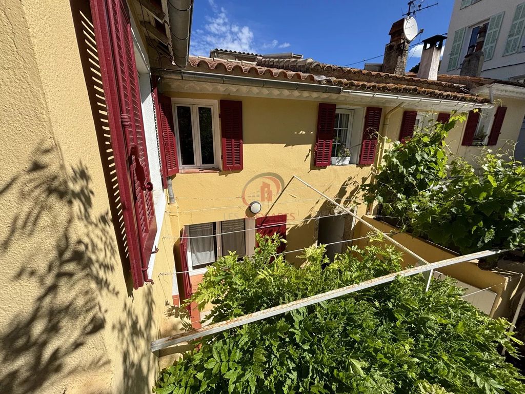 Achat studio à vendre 35 m² - Bandol