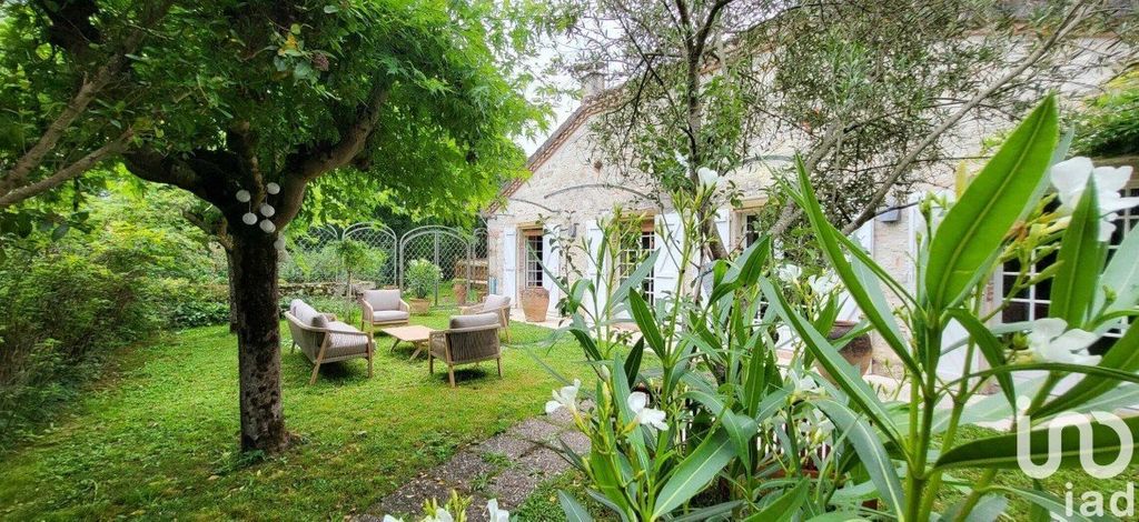 Achat maison à vendre 4 chambres 225 m² - Foulayronnes