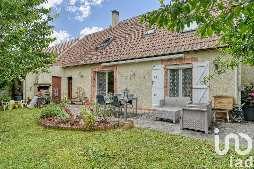 Achat maison à vendre 4 chambres 127 m² - Pontault-Combault