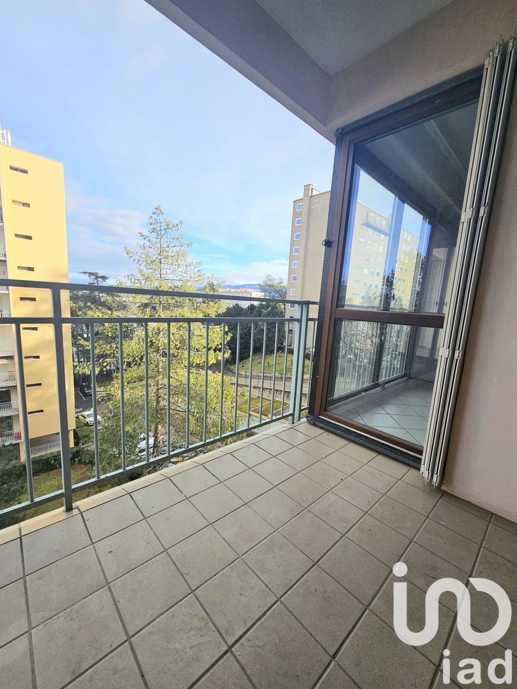 Achat appartement à vendre 3 pièces 74 m² - Saint-Étienne