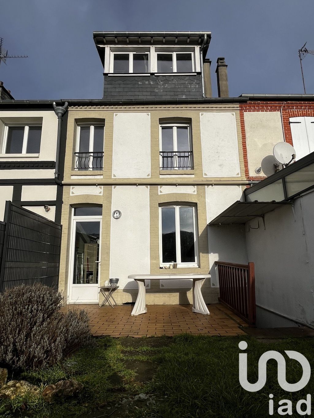 Achat maison à vendre 4 chambres 90 m² - Évreux