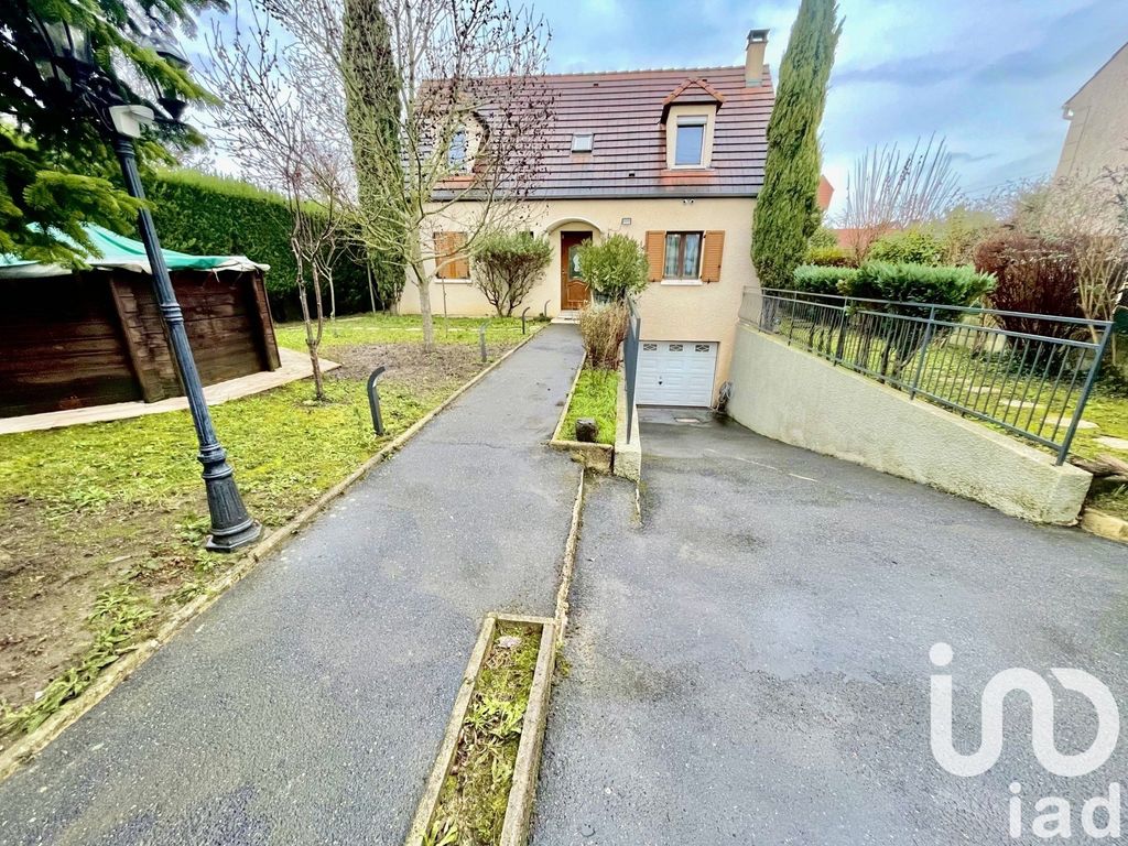 Achat maison à vendre 6 chambres 130 m² - Argenteuil