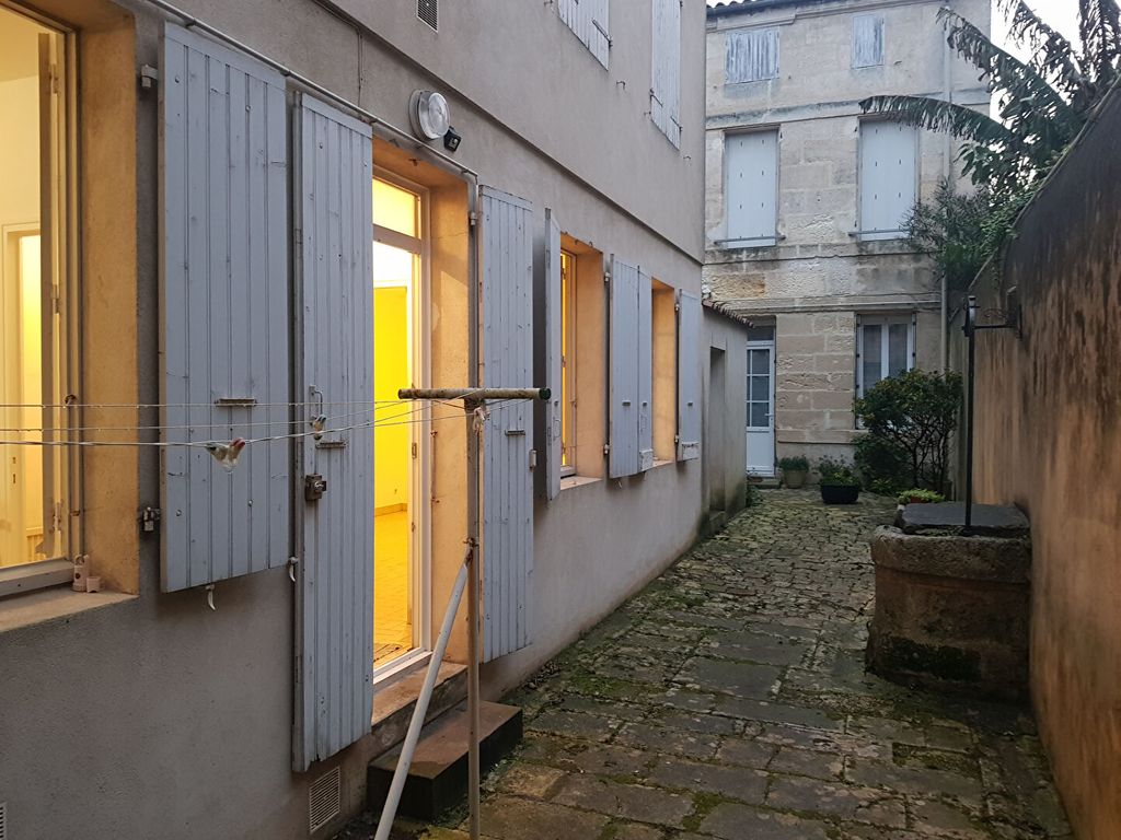 Achat appartement à vendre 3 pièces 63 m² - Rochefort