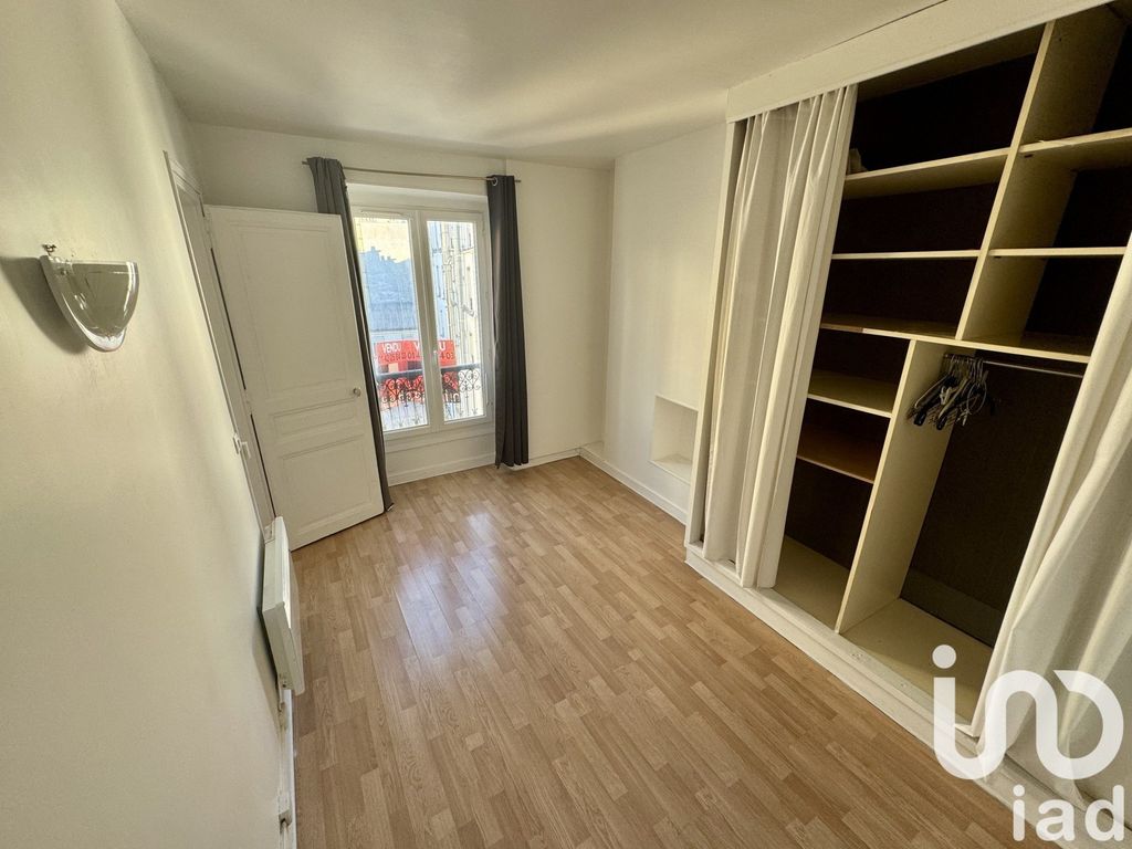 Achat appartement à vendre 2 pièces 33 m² - Paris 18ème arrondissement