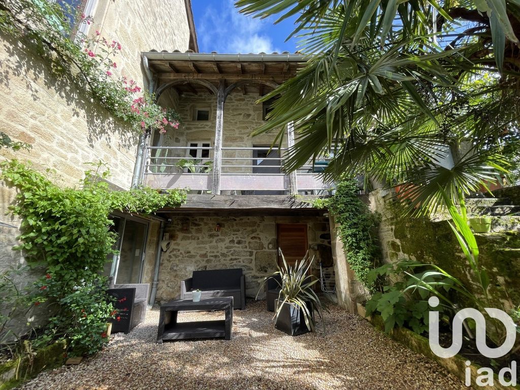 Achat maison à vendre 4 chambres 145 m² - Latronquière