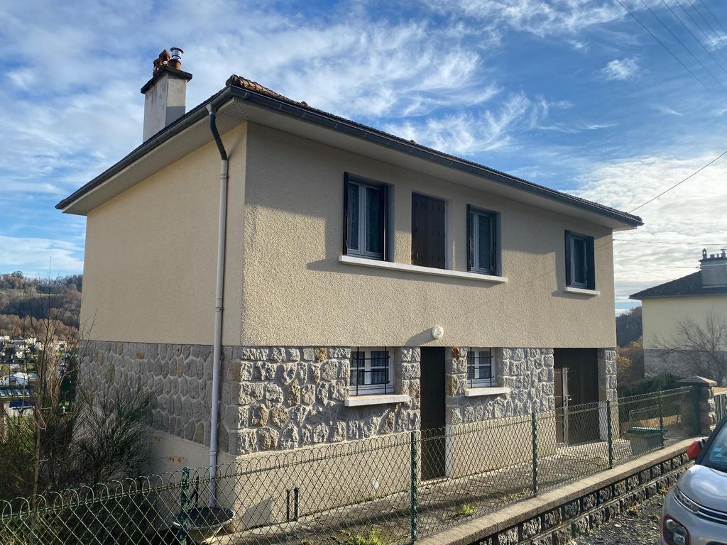 Achat maison à vendre 3 chambres 130 m² - Ydes