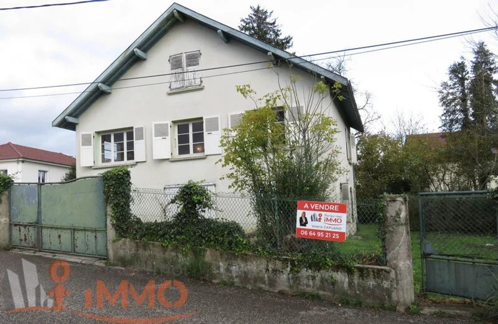 Achat maison à vendre 6 chambres 148 m² - Morestel