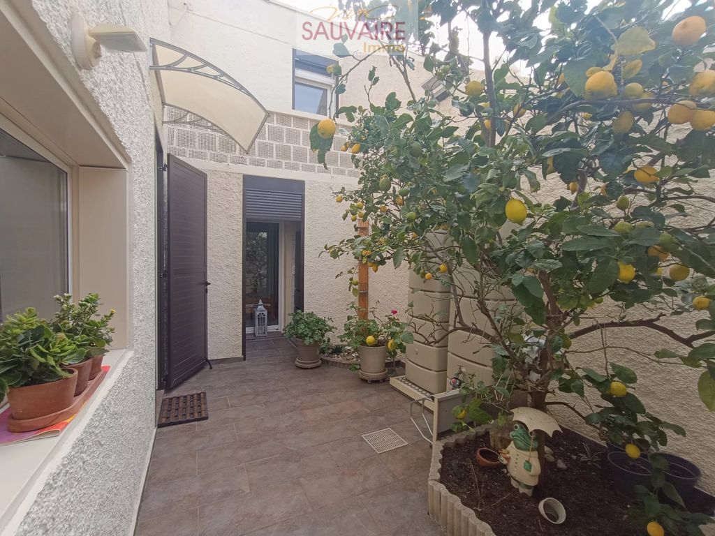 Achat maison à vendre 4 chambres 83 m² - Leucate