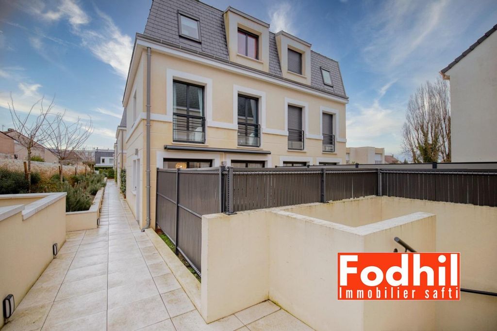 Achat maison à vendre 3 chambres 87 m² - Châtenay-Malabry