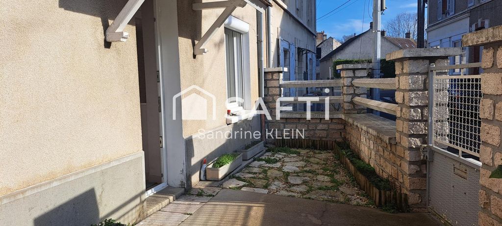 Achat maison à vendre 2 chambres 93 m² - Souppes-sur-Loing