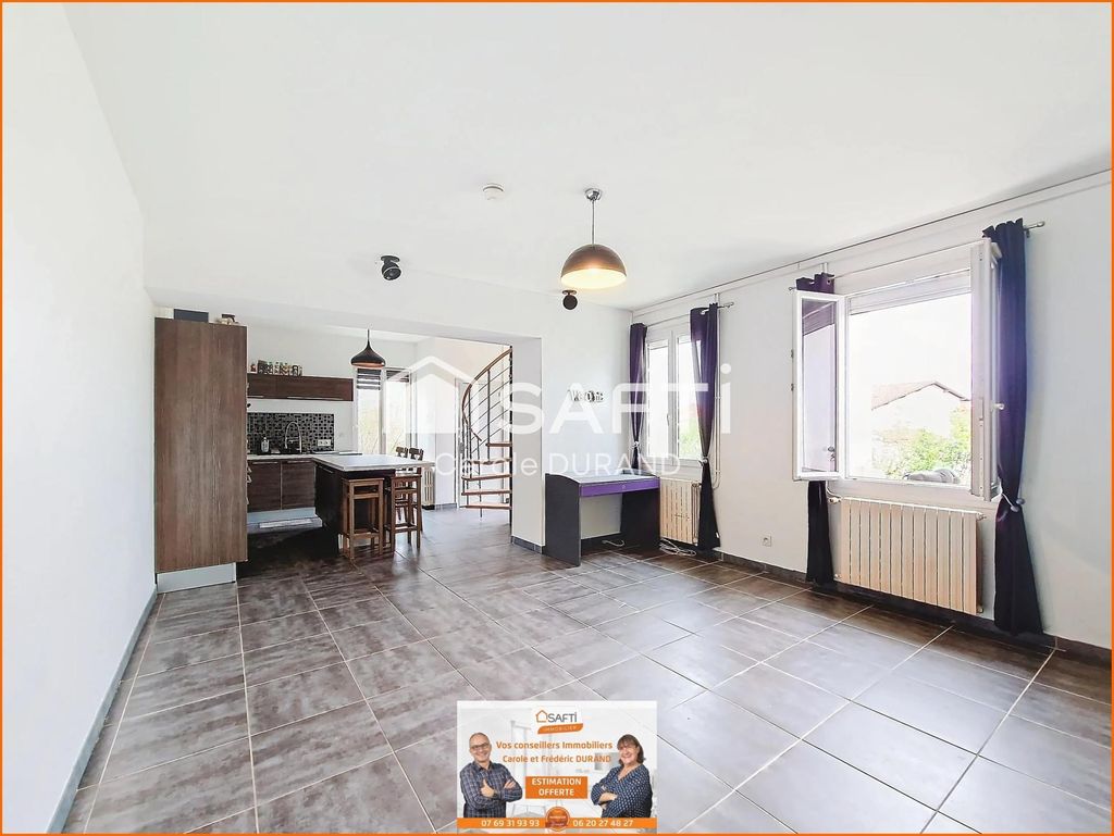 Achat maison à vendre 6 chambres 140 m² - La Verpillière