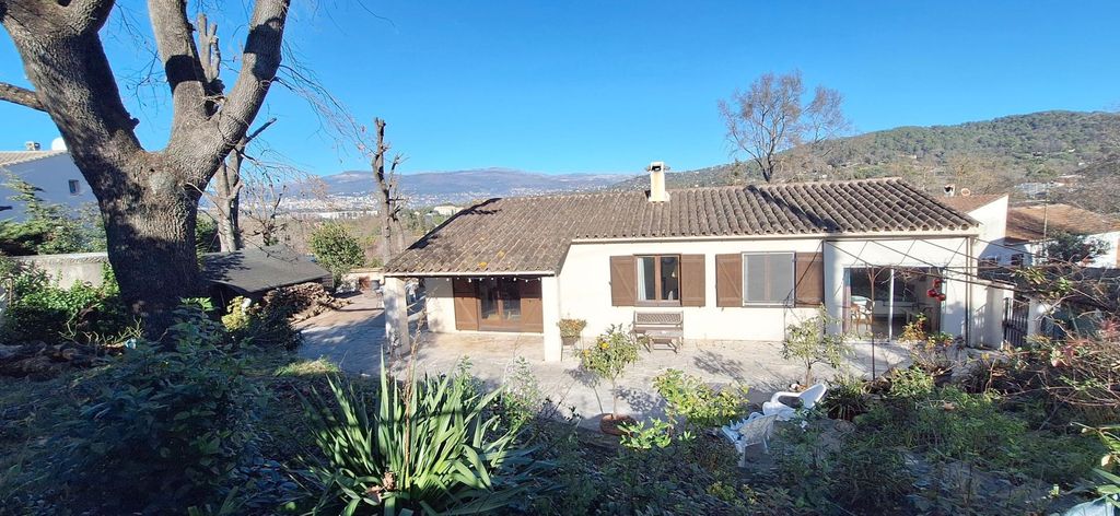 Achat maison à vendre 4 chambres 94 m² - Mougins