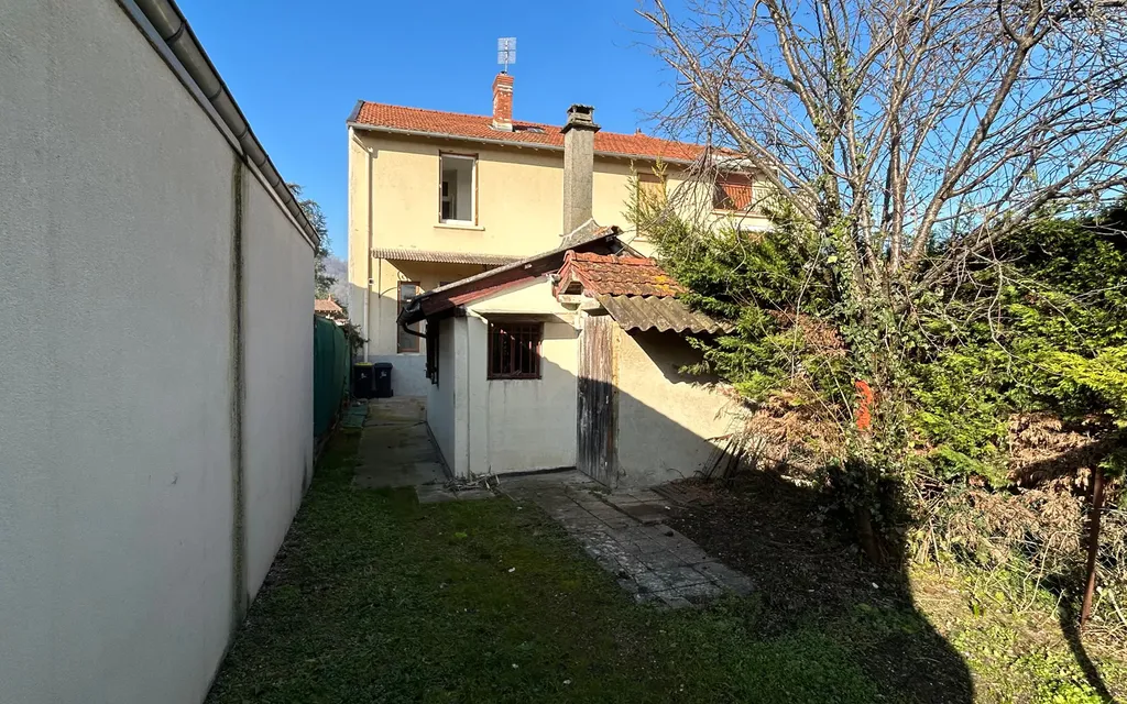 Achat maison à vendre 2 chambres 67 m² - Saint-Maurice-de-Beynost