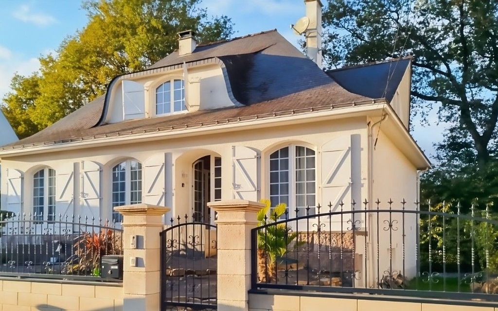 Achat maison à vendre 4 chambres 123 m² - Châteaubriant