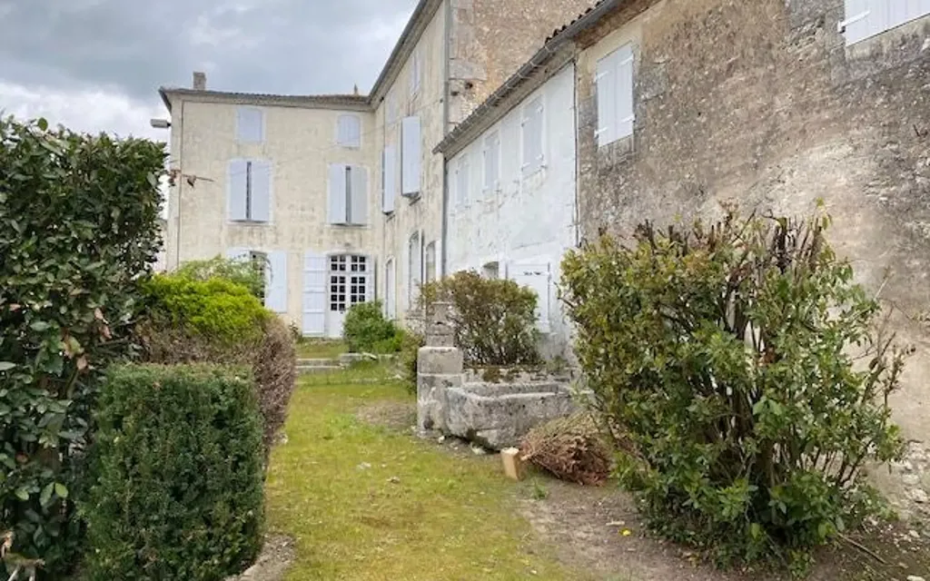 Achat maison à vendre 6 chambres 291 m² - Cozes