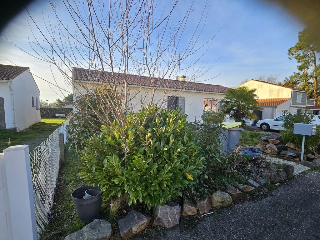 Achat maison à vendre 3 chambres 87 m² - L'Aiguillon-sur-Vie