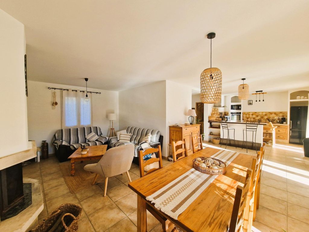 Achat maison à vendre 5 chambres 147 m² - Apt