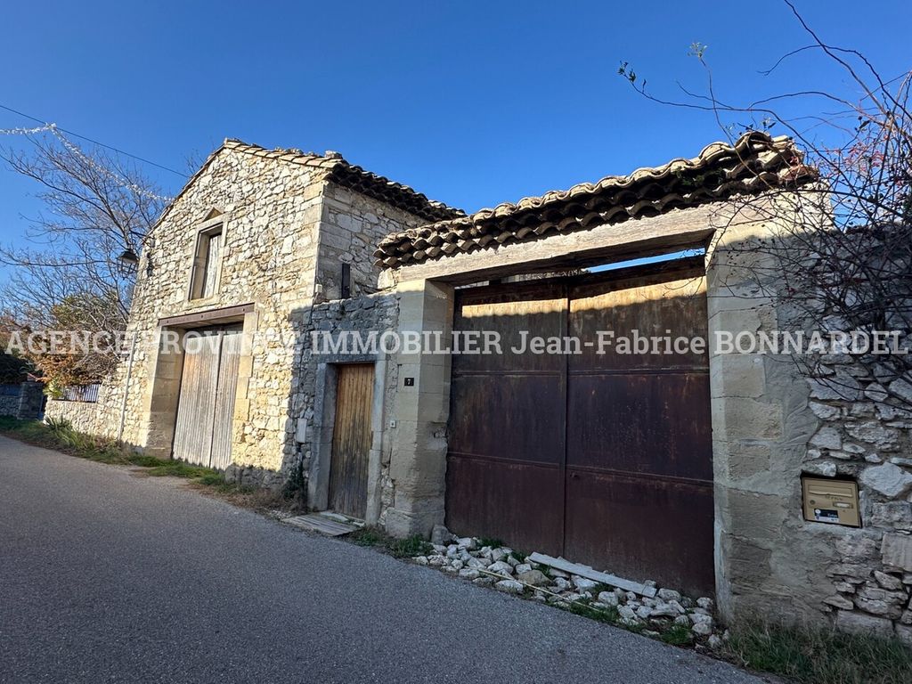 Achat maison à vendre 3 chambres 154 m² - Grignan