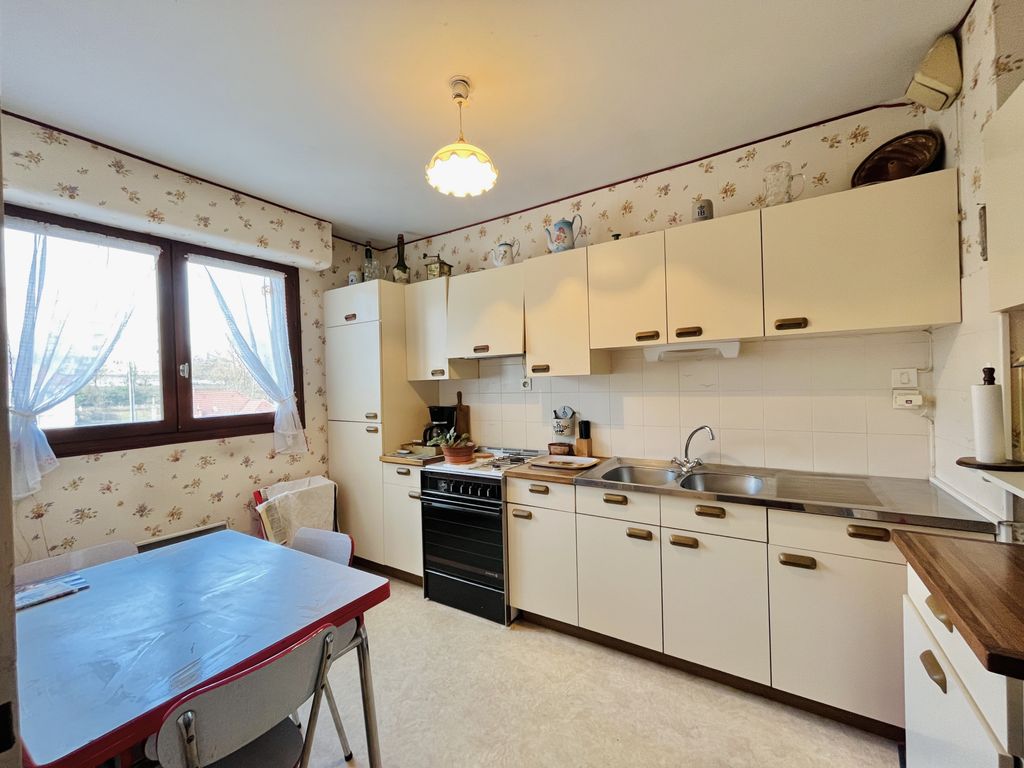 Achat appartement à vendre 4 pièces 85 m² - Besançon