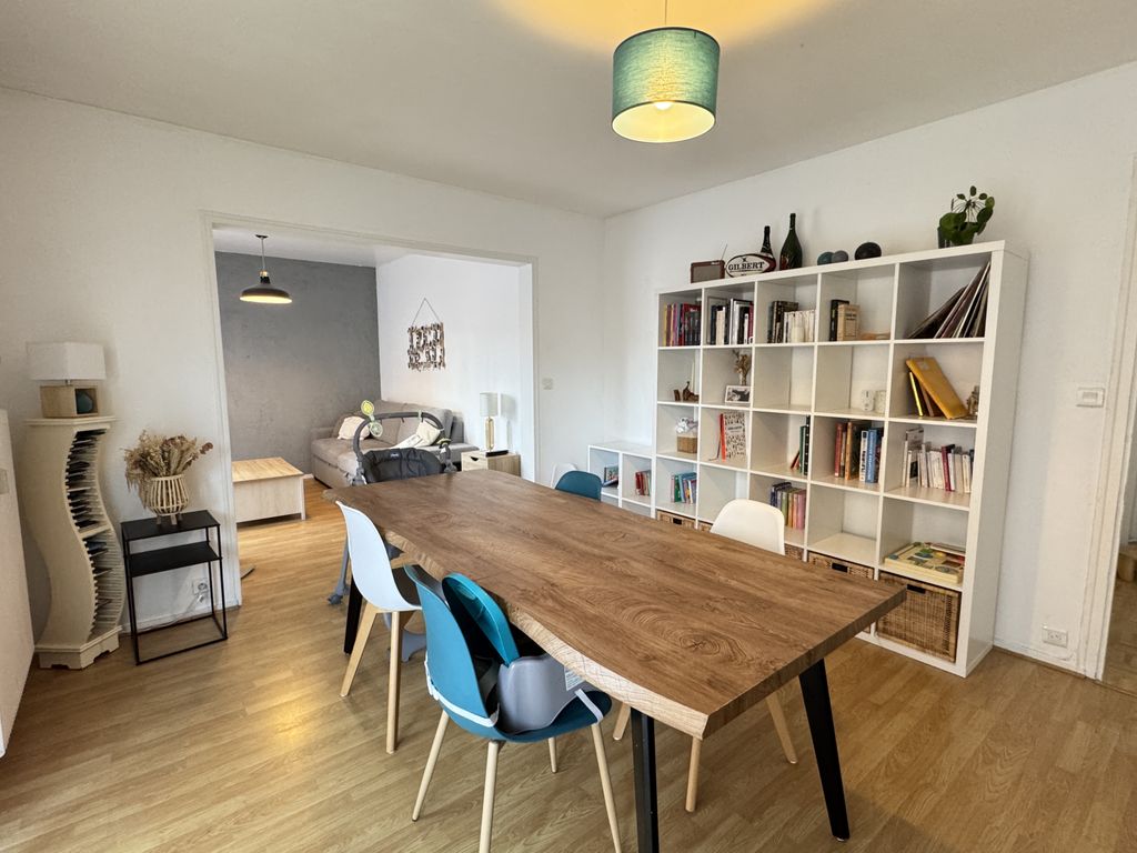 Achat appartement à vendre 5 pièces 86 m² - Besançon