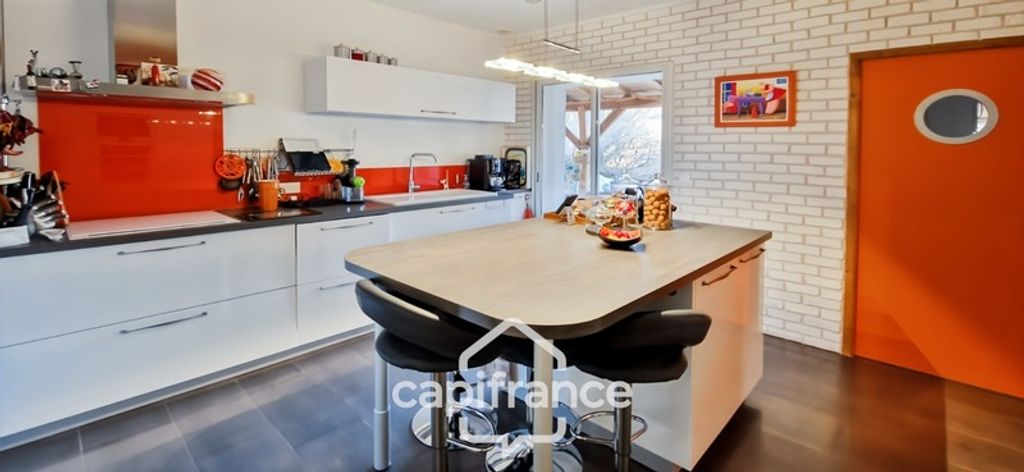 Achat maison à vendre 4 chambres 175 m² - Saint-Pierre-de-Clairac