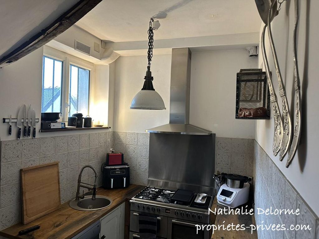 Achat maison à vendre 5 chambres 205 m² - Noailles