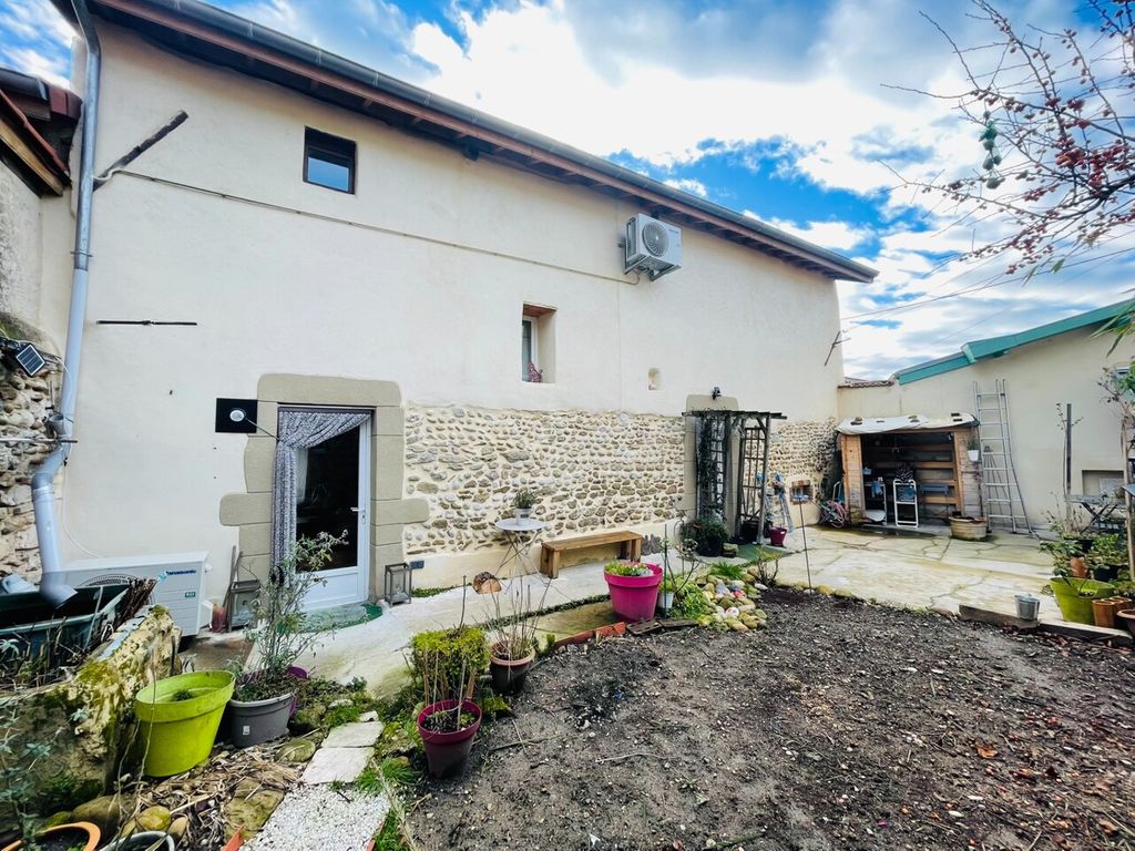 Achat maison à vendre 3 chambres 135 m² - Châtillon-Saint-Jean