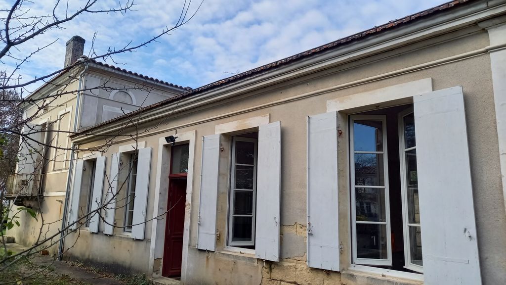 Achat maison à vendre 3 chambres 133 m² - Plassac