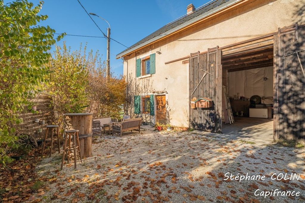 Achat maison à vendre 4 chambres 145 m² - Lans-en-Vercors