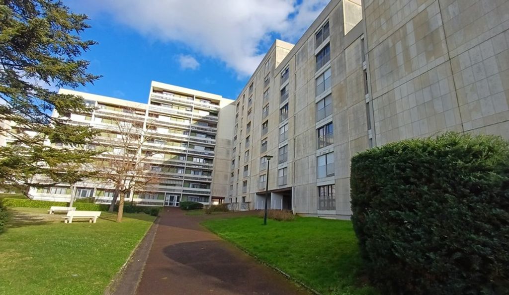 Achat appartement à vendre 6 pièces 95 m² - Angoulême