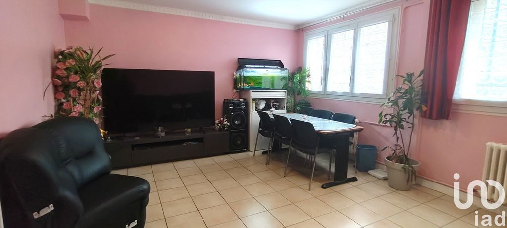 Achat appartement à vendre 4 pièces 61 m² - Chelles