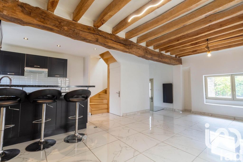 Achat maison à vendre 2 chambres 64 m² - Thiverval-Grignon