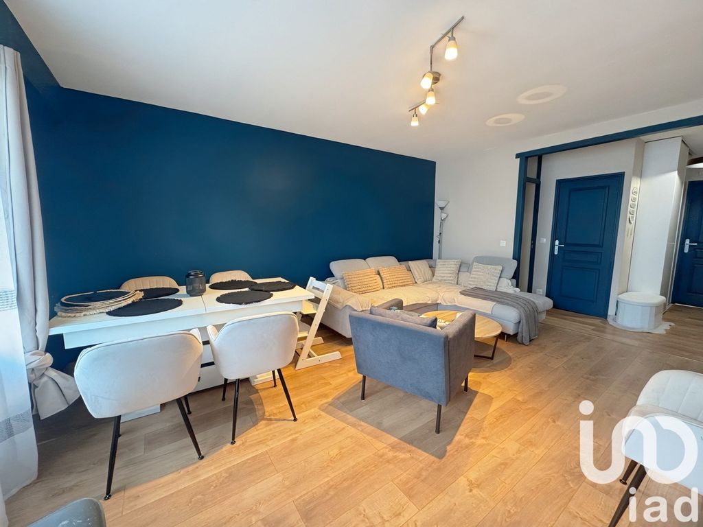 Achat appartement à vendre 4 pièces 74 m² - Aubergenville