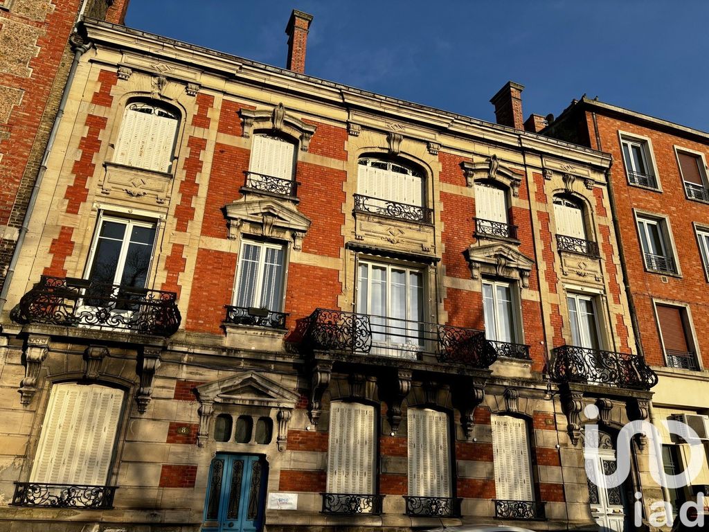 Achat appartement à vendre 5 pièces 156 m² - Châlons-en-Champagne