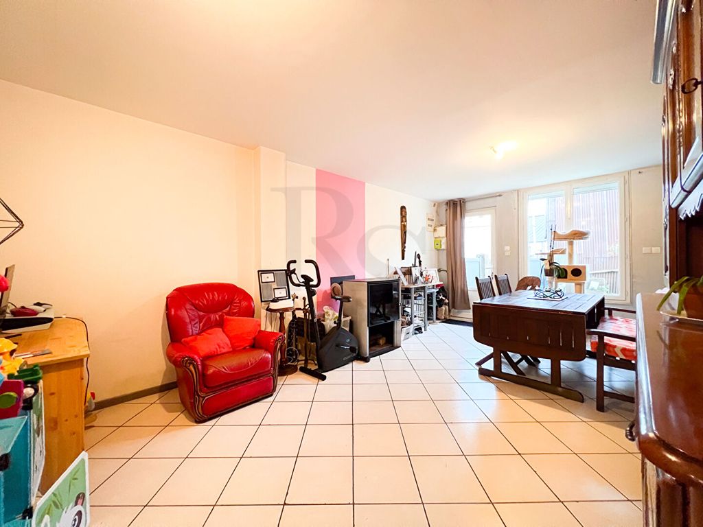 Achat maison à vendre 3 chambres 94 m² - Messei