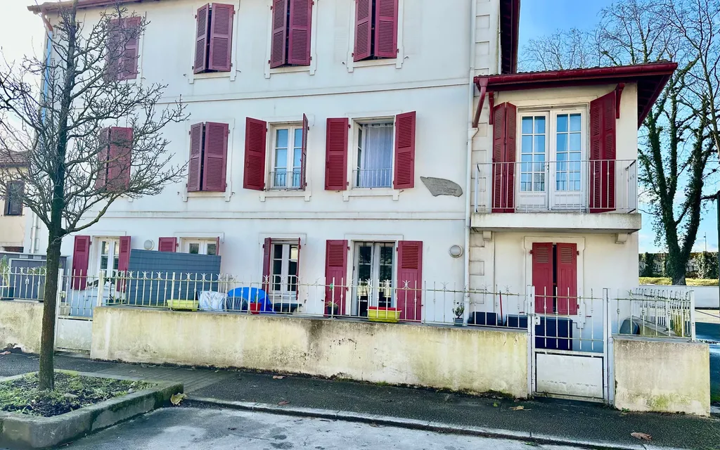 Achat appartement à vendre 4 pièces 87 m² - Boucau