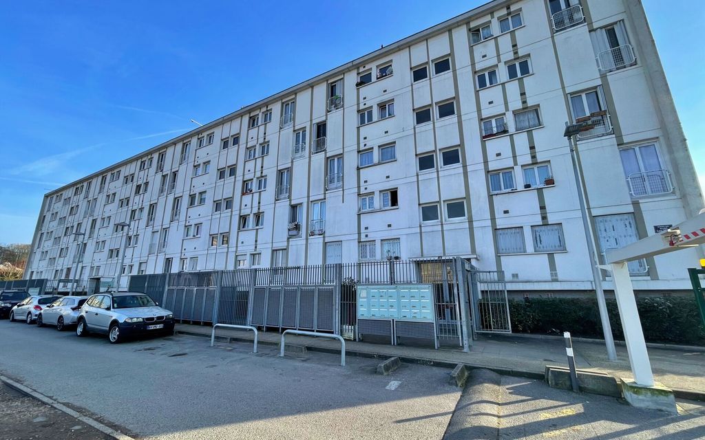 Achat appartement à vendre 3 pièces 53 m² - Clichy-sous-Bois