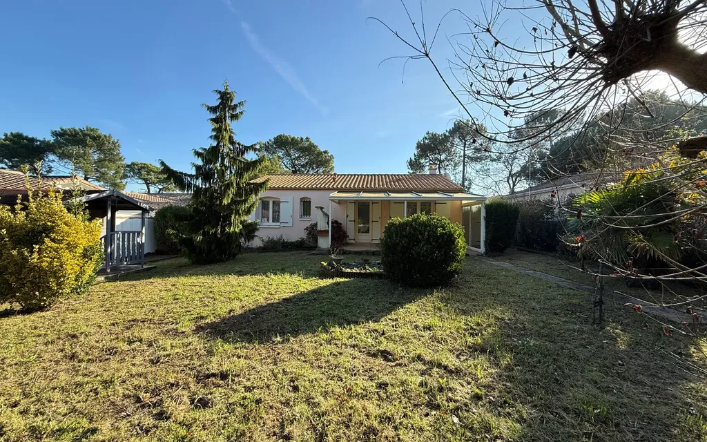 Achat maison à vendre 3 chambres 86 m² - Saint-Palais-sur-Mer