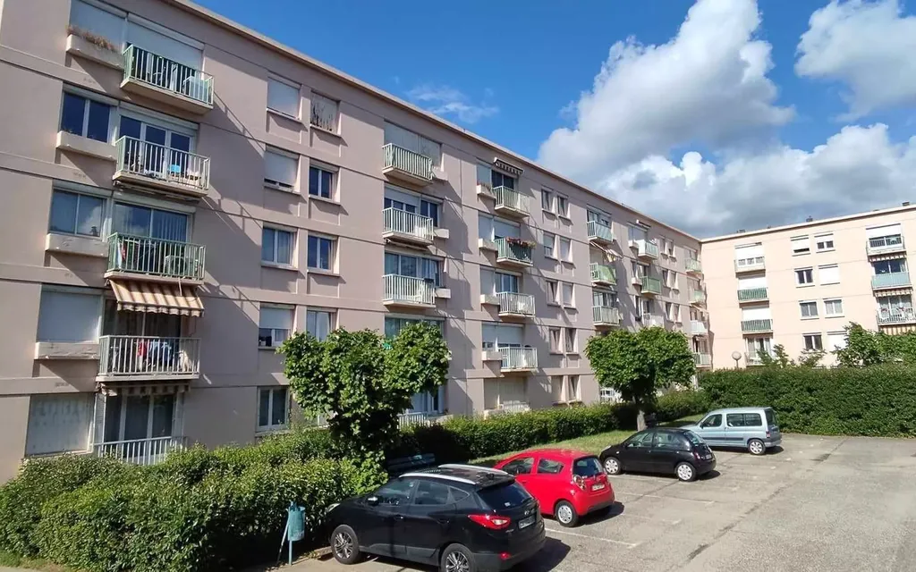 Achat appartement à vendre 3 pièces 64 m² - Bagnols-sur-Cèze