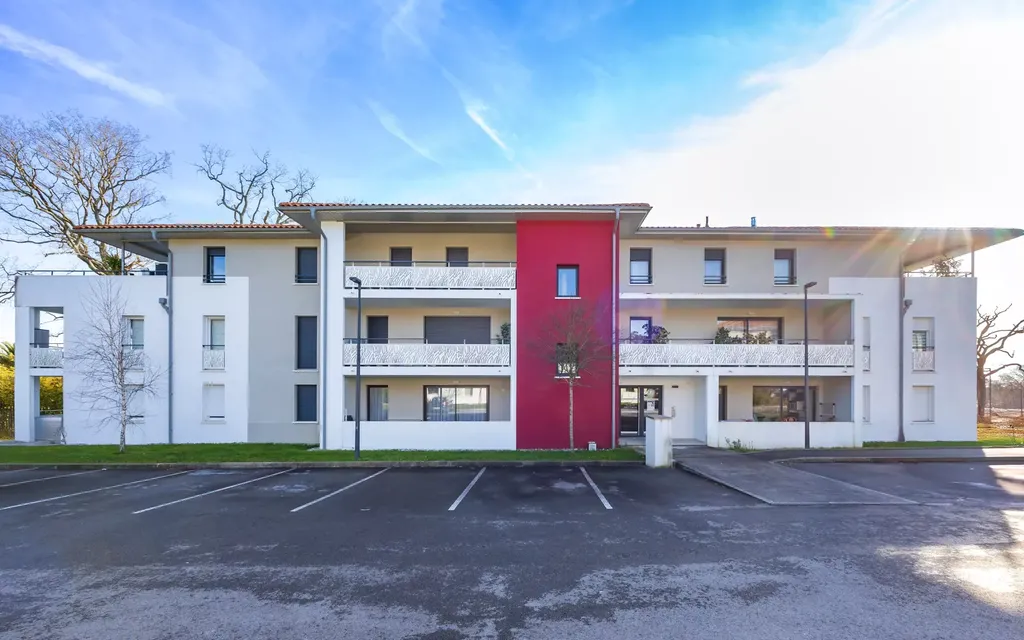 Achat appartement à vendre 3 pièces 66 m² - Saint-Martin-de-Seignanx