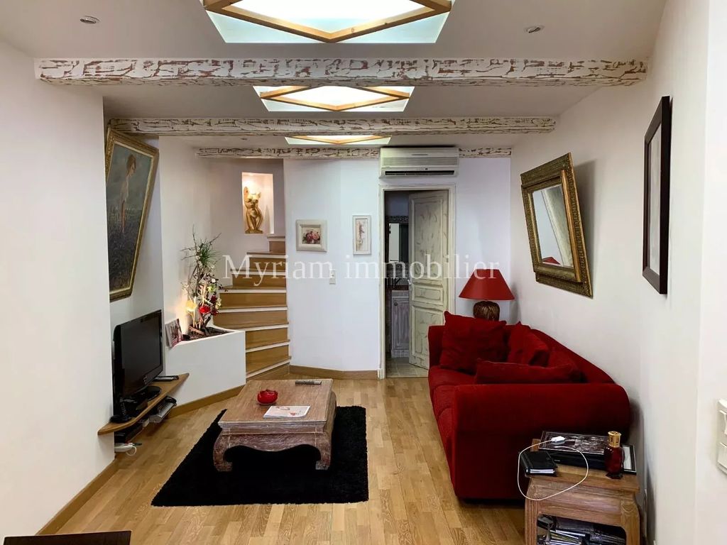 Achat appartement à vendre 3 pièces 63 m² - Fayence