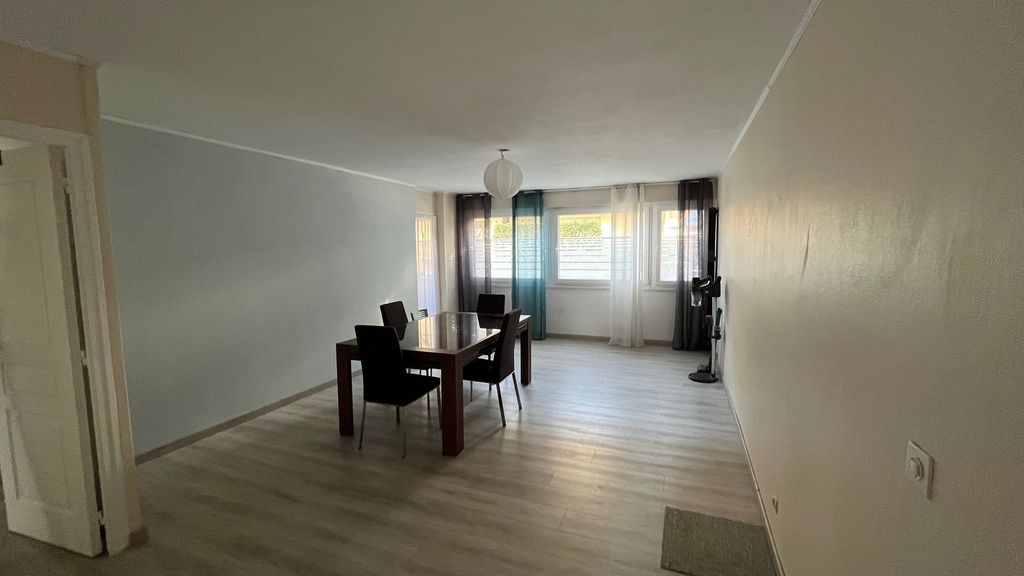 Achat appartement à vendre 3 pièces 75 m² - Saint-Julien-en-Genevois