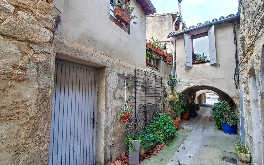 Achat maison à vendre 2 chambres 55 m² - Villeneuve-lès-Avignon