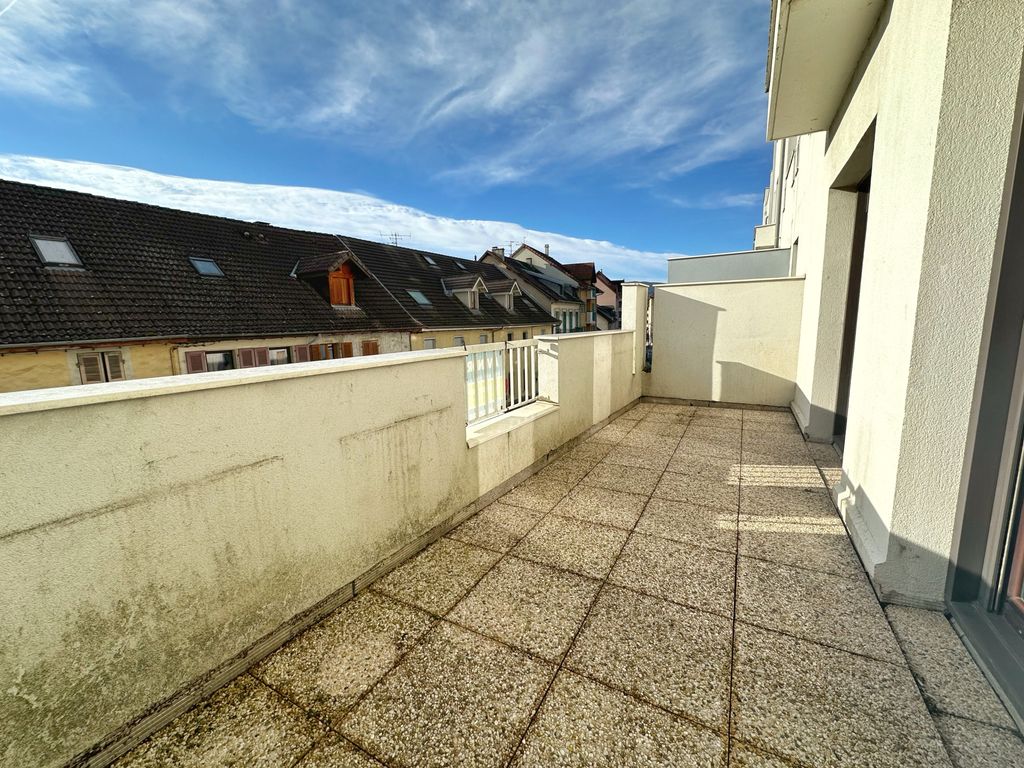 Achat appartement à vendre 5 pièces 102 m² - Rumilly