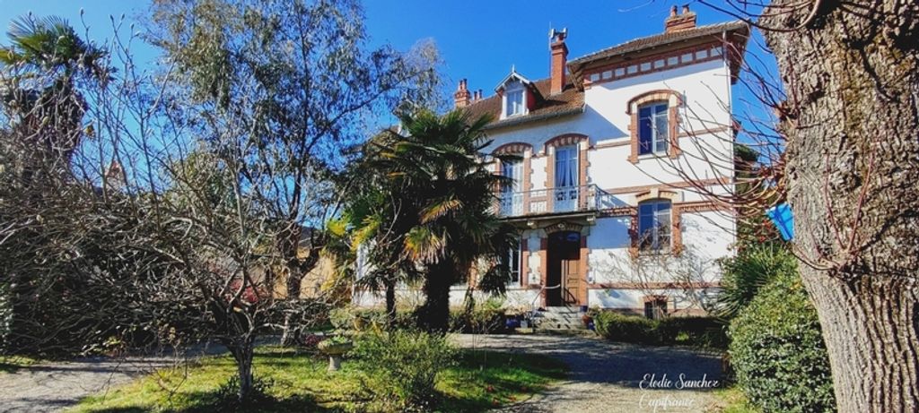 Achat maison à vendre 6 chambres 272 m² - Séméac