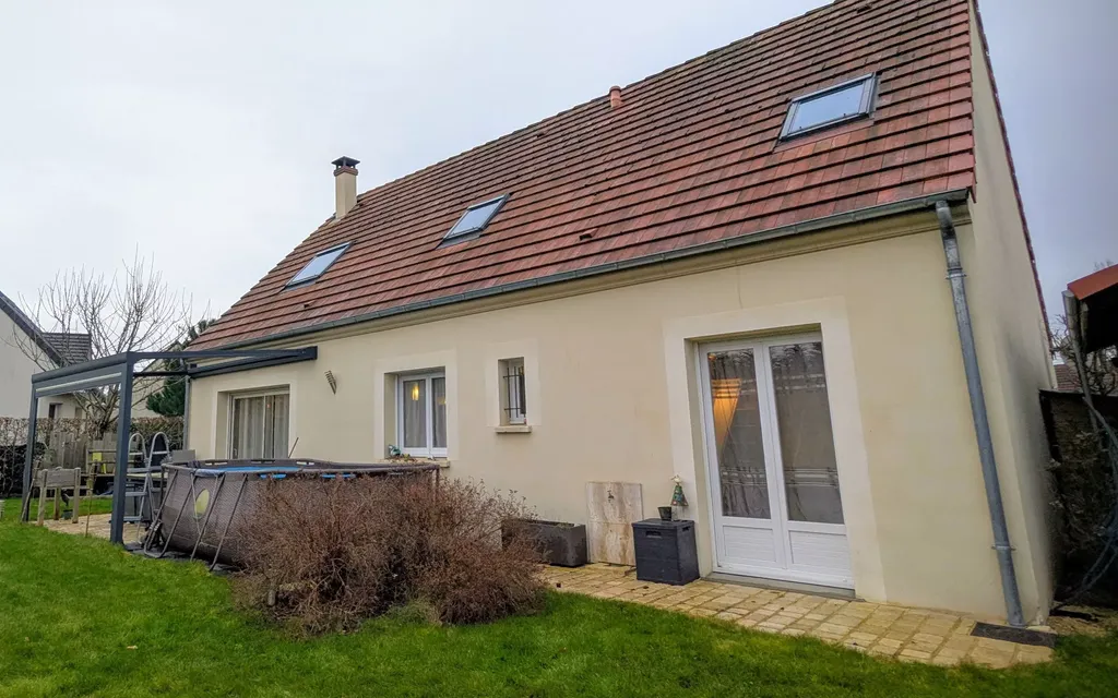 Achat maison à vendre 4 chambres 120 m² - Chanteau