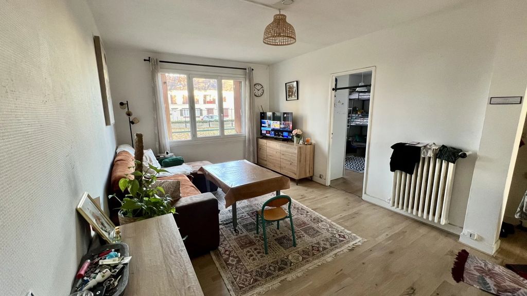 Achat appartement à vendre 3 pièces 50 m² - Clichy-sous-Bois