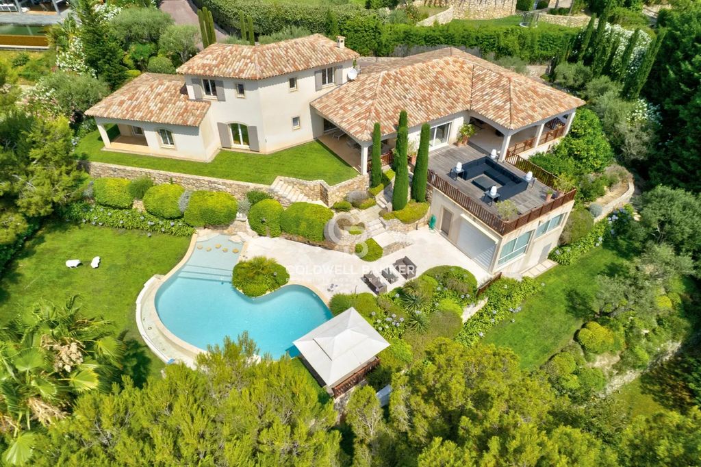 Achat maison à vendre 6 chambres 460 m² - Mougins