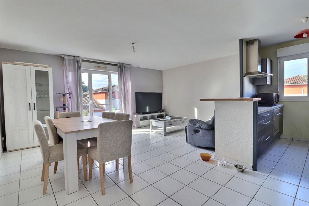 Achat appartement à vendre 3 pièces 68 m² - Saint-Médard-en-Jalles